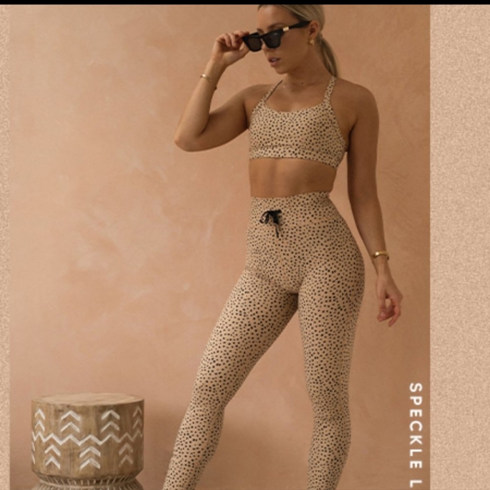 NWT SD x WFA Leggings Sarah's Day *Rare*